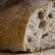 Biely chlieb bez kvasníc s kefírom v pekárni Taliansky chlieb s kefírom v pekárni